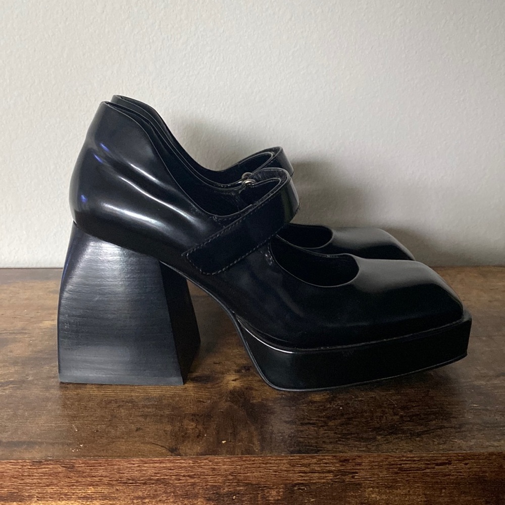 Jeffrey Campbell Mary janes platform heels
